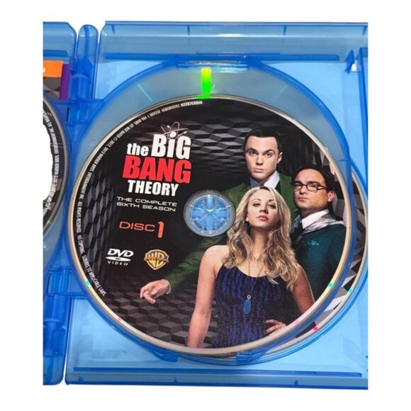 The Big Bang Theory Complete Season 6 Blu-ray DVD 3-Disc Set Ultraviolet Comedy - Picture 14 of 16